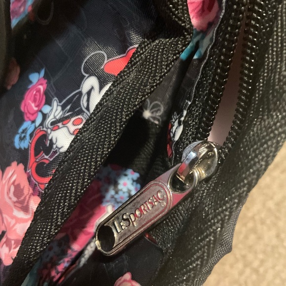 Lesportsac Mini Backpack Minnie Mouse - Picture 6 of 6